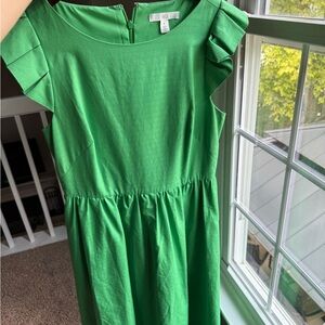 1901 Vibrant Green Dress with Elegant Sleeves